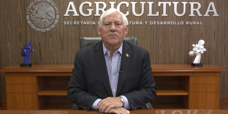 El secretario de Agricultura y Desarrollo Rural, Víctor Villalobos Arámbula, participó en la ceremonia con motivo del centenario de la Universidad Autónoma Agraria Antonio Narro.