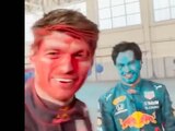 Checo Pérez y Max Verstappen muestran su buena relación en Red Bull.