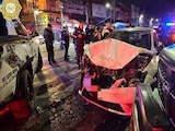 Conductora choca contra dos patrullas en alcaldía Cuauhtémoc.