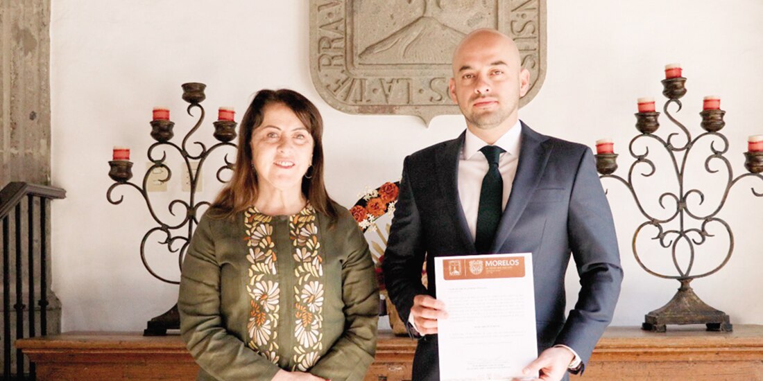 La gobernadora Margarita González con Édgar Maldonado, ayer.