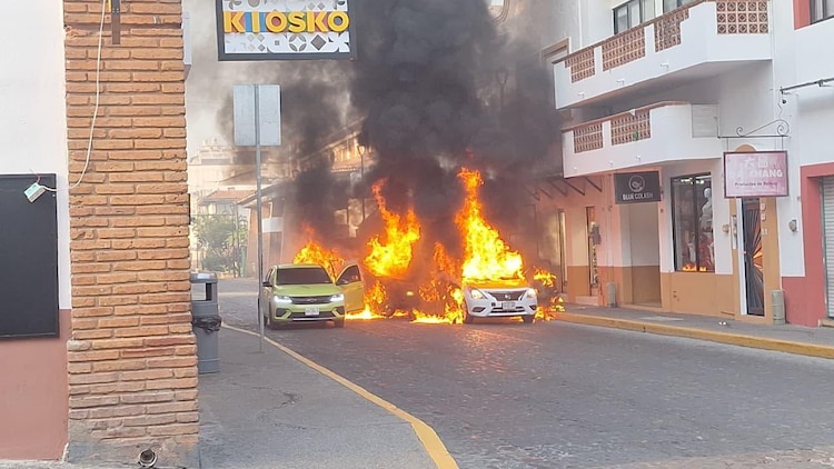 Bloqueos iniciaron en Jalisco y se extendieron a otros estados vecinos.