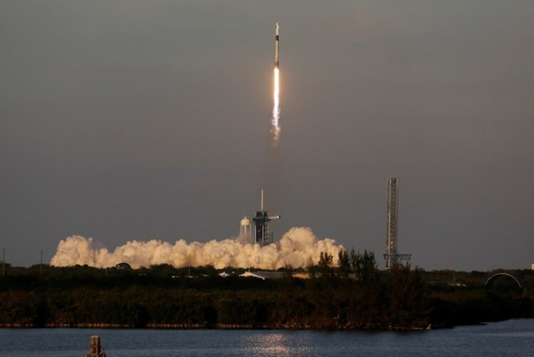El 14 de marzo de 2025, el cohete Falcon 9 de SpaceX lanzó desde Cabo Cañaveral, Florida, llevando a los astronautas de la tripulación 10 de la NASA