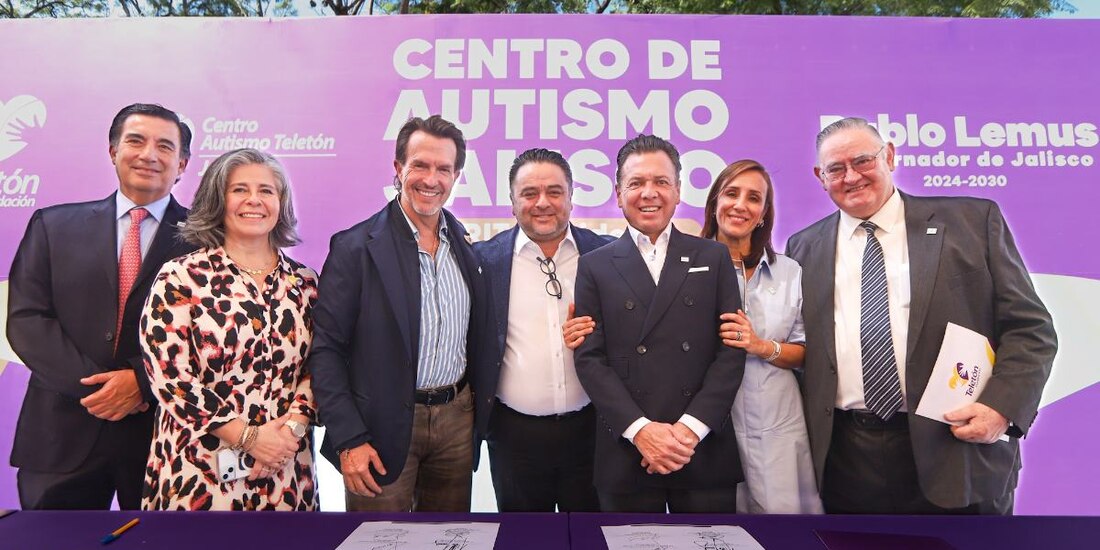 Pablo Lemus y Fundación Teletón firman convenio para ampliar atención a menores con autismo.