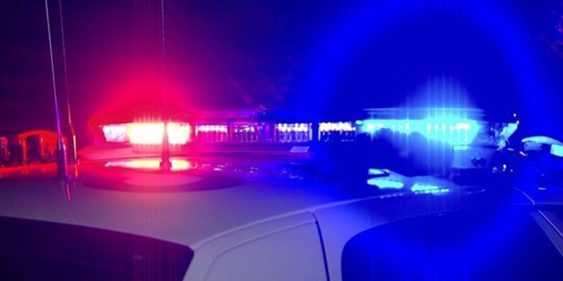 Investigan asesinato de mujer en Eduardo Neri.