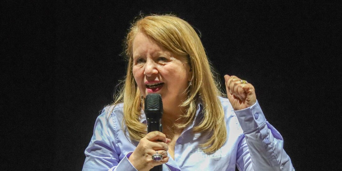 Loretta Ortiz ministra y candidata a mantenerse en la Suprema Corte.