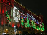 Encienden luminaria por fiestas patrias en el Zócalo de la CDMX (FOTOS).