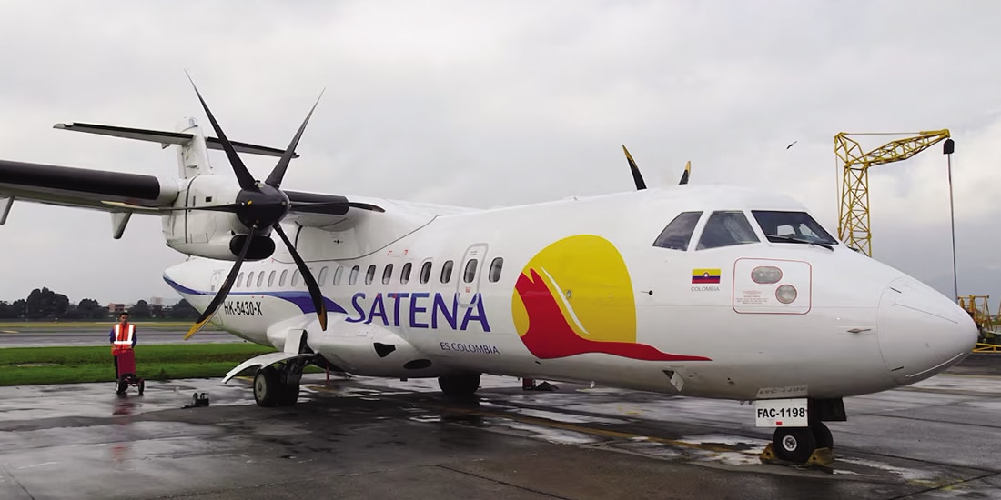 Un avión de la aerolínea estatal colombiana Satena, en el
Aeropuerto Internacional El Dorado, en una foto de archivo.