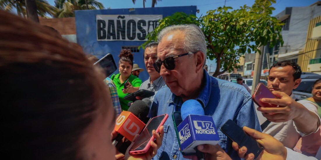 El gobernador Rubén Rocha Moya informó sobre el avance en el abasto de medicamentos del IMSS Bienestar en Sinaloa.