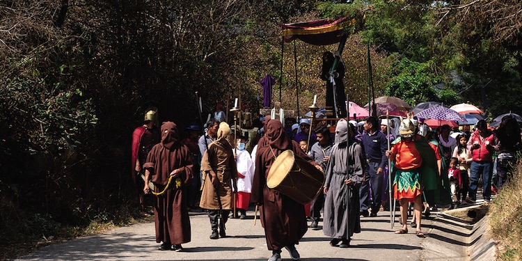 MISTICISMO y herencia purépecha se
vive en las festividades de Pátzcuaro.
