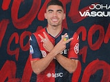 Johan Vásquez marcó gol en su primer duelo de la temporada de la temporada con el Genoa.
