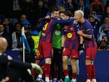 Jugadores del Barcelona celebran un gol contra el Espanyol.