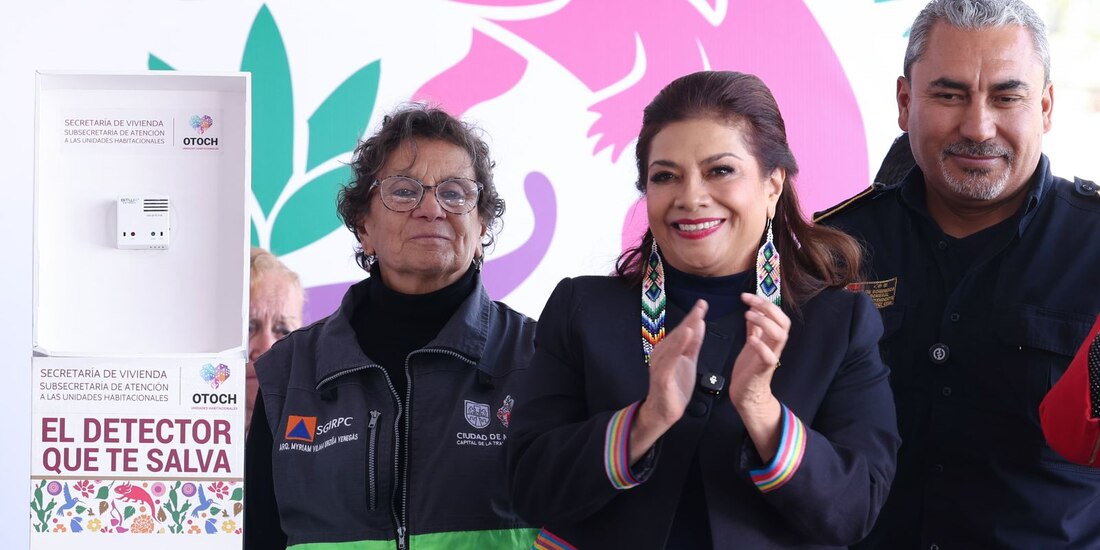 Al centro de la imagen, Clara Brugada, Jefa de Gobierno de la CDMX.
