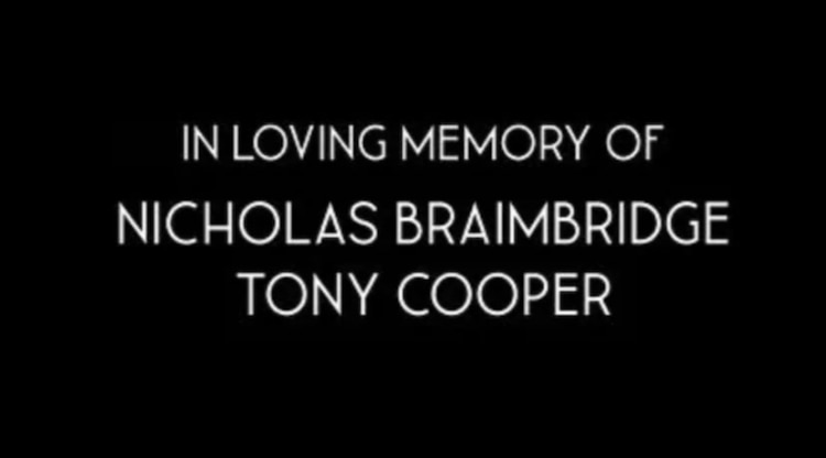 Homenaje de Bridgerton a Nicholas Braimbridge y Tony Cooper
