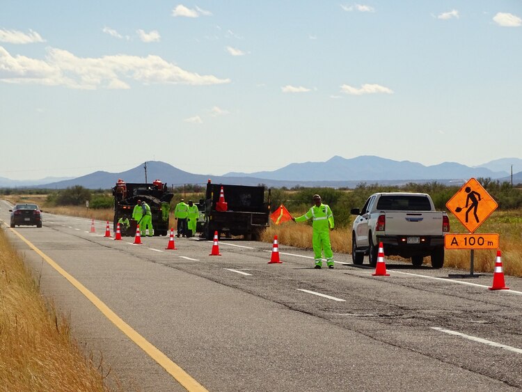 1,662 trabajadores han realizado labores de reparación de baches.