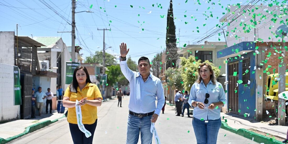 El Gobernador de San Luis Potosí en la inauguración.