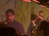 Captan al hijo menor de AMLO en club nocturno de Polanco.