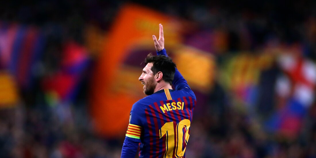 Lionel Messi durante un partido con el Barcelona en 2019 en el Estadio Camp Nou.