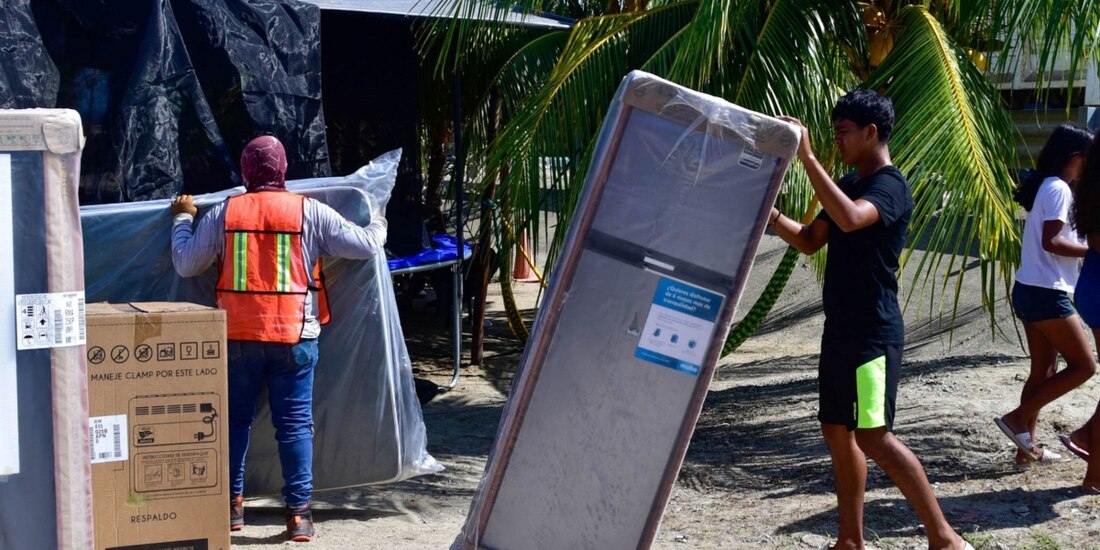 La Secretaría de la Defensa Nacional SEDENA continúa el programa de entrega de enseres como parte del Plan DN-III