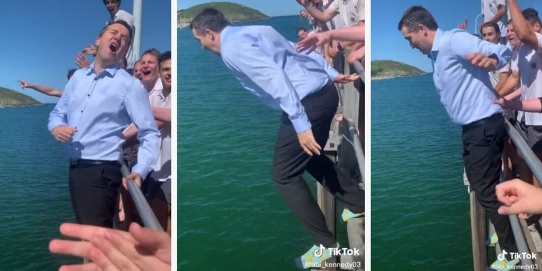 Profesor se vuelve viral en TikTok tras arrojarse al agua como celebración para sus alumnos.