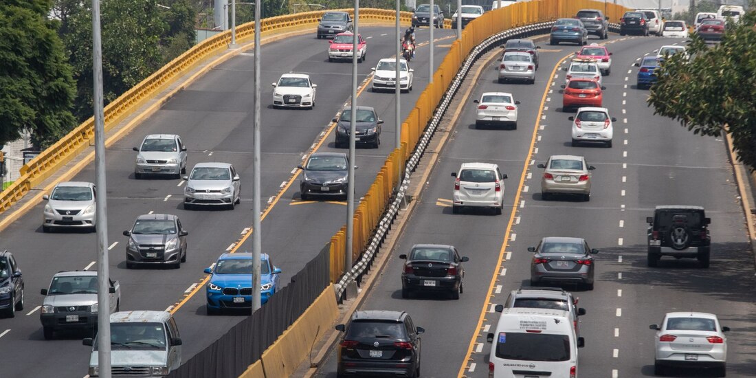 Amplían horarios de carriles reversibles del Circuito Interior a partir de este viernes.