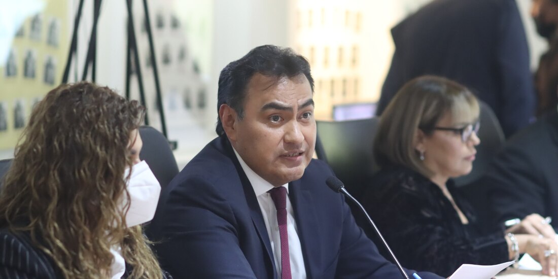 El titular de la Secretaría de Administración de Puebla, Jesús Ramírez Díaz.