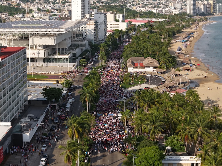 Movilización en Acapulco en respaldo a la Presidenta Claudia Sheinbaum Pardo.