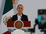 CIUDAD DE MÉXICO, 18OCTUBRE2024.- Claudia Sheinbaum, presienta de México, durante la conferencia Mañanera al Pueblo desde el Salón Tesorería de Palacio Nacional.
FOTO: ROGELIO MORALES /CUARTOSCURO.COM