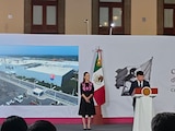 La Presidenta Claudia Sheinbaum y Young Sam Kim.