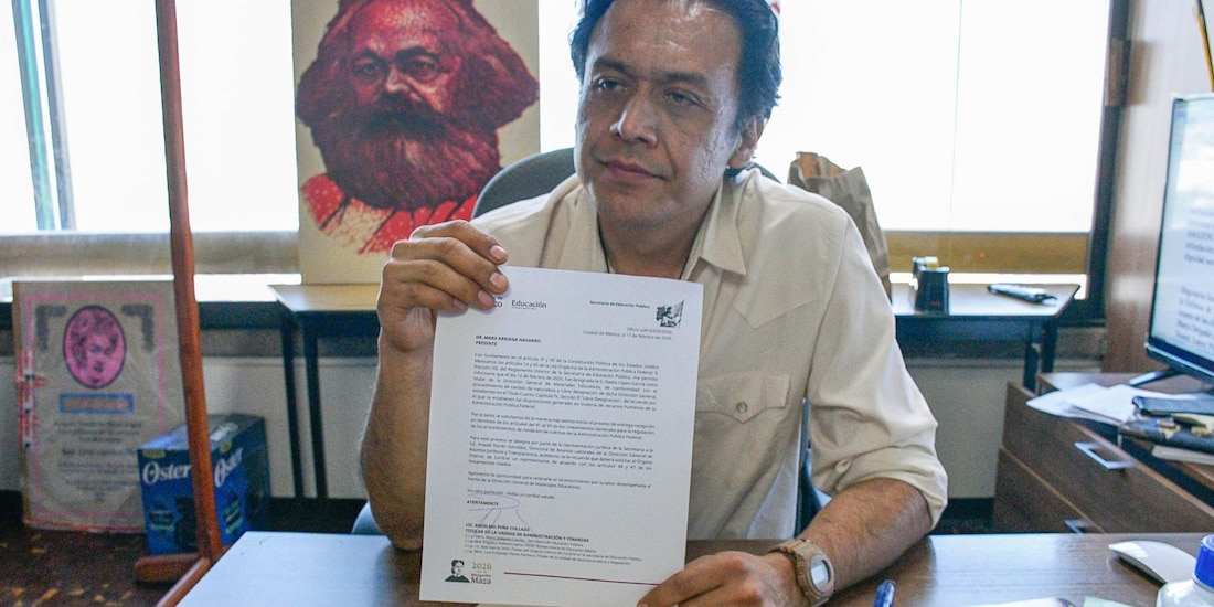 Marx Arriaga abandonó la oficina de la DGME cuatro días después de haber sido notificado de su destitución.