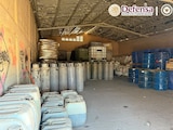 Autoridades aseguraron 24 mil 400 litros de metanfetamina líquida en Los Mochis, Sinaloa.