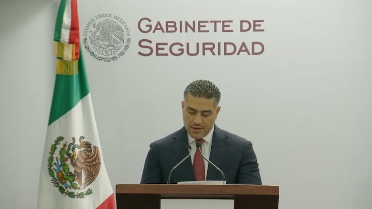 Omar García Harfuch, titular de la SSPC, en conferencia de prensa del Gabinete federal de seguridad.
