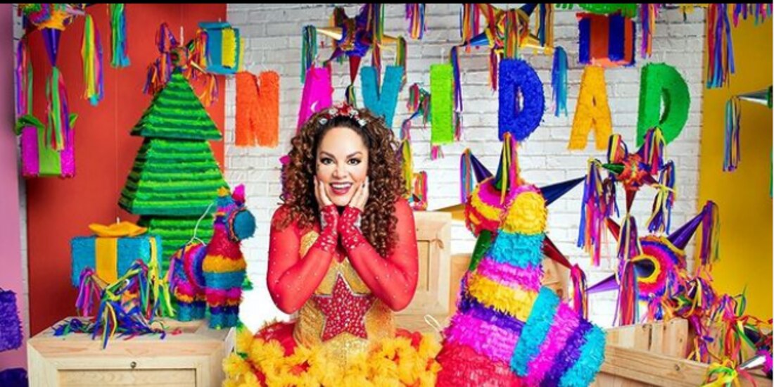 Tatiana compartió también fotografías muy navideñas.