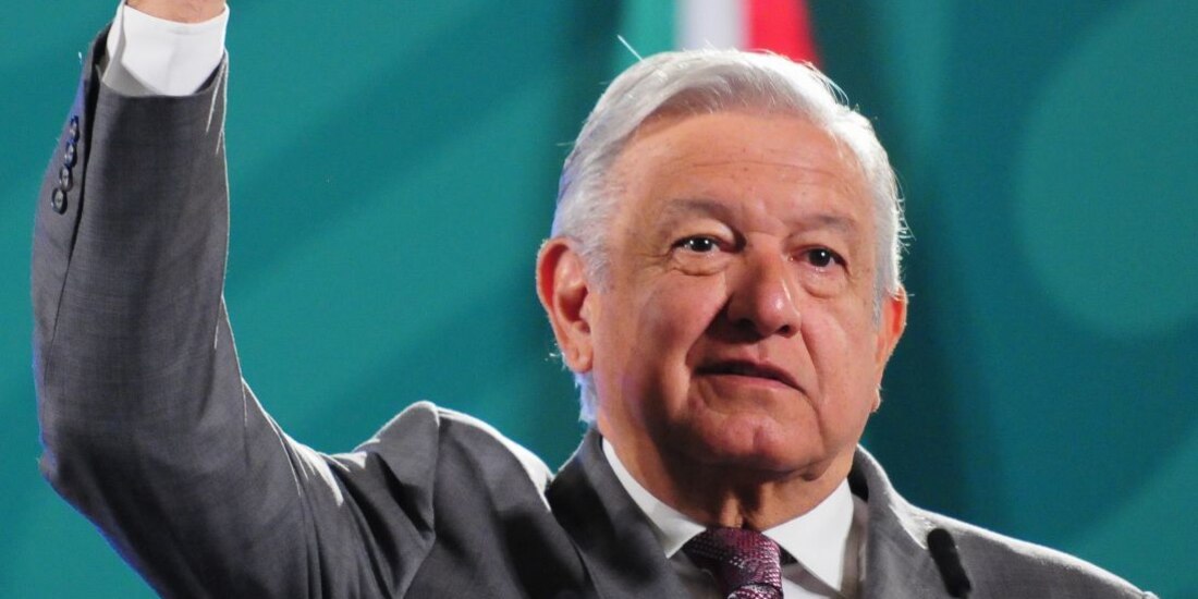 El Presidente López Obrador en conferencia de prensa, en Palacio Nacional, este lunes.