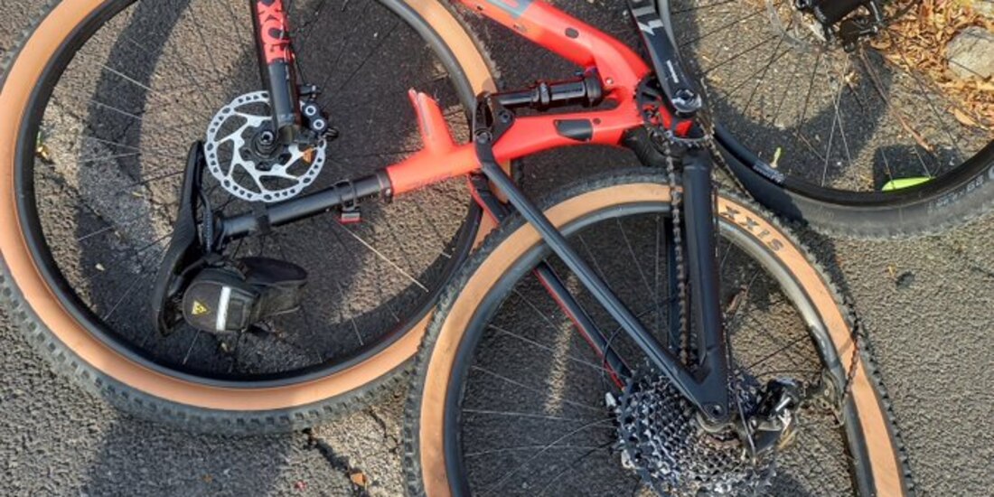 El reconocido ciclista elite de montaña, Octavio García Larrañaga perdió la vida al ser atropellado está mañana