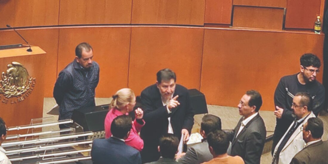 Aspectos del ensayo de insaculación de jueces, ayer, en el Senado