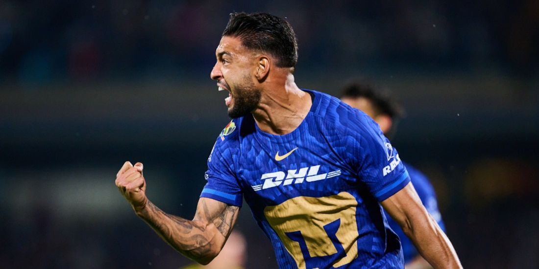 Rubén Duarte celebrando su gol ante el América.