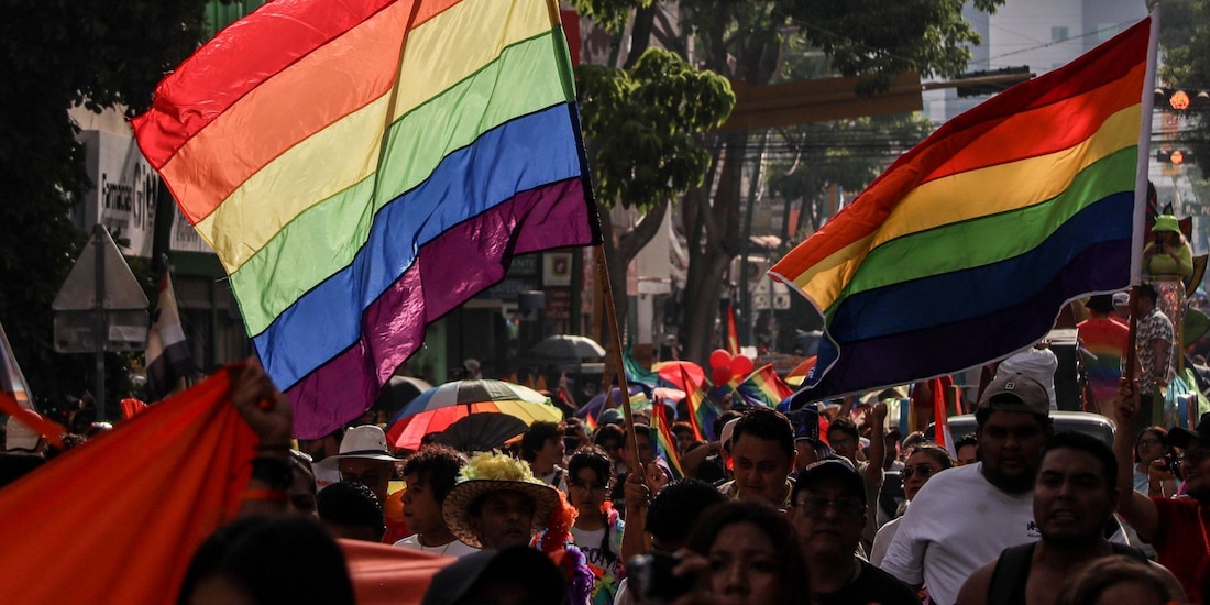 Marcha del orgullo LGBTTTIQ+.