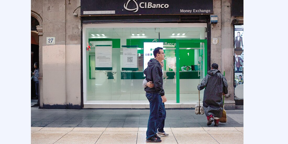 La semana antepasada se le revocó la licencia a CIBanco, por solicitud de la misma.