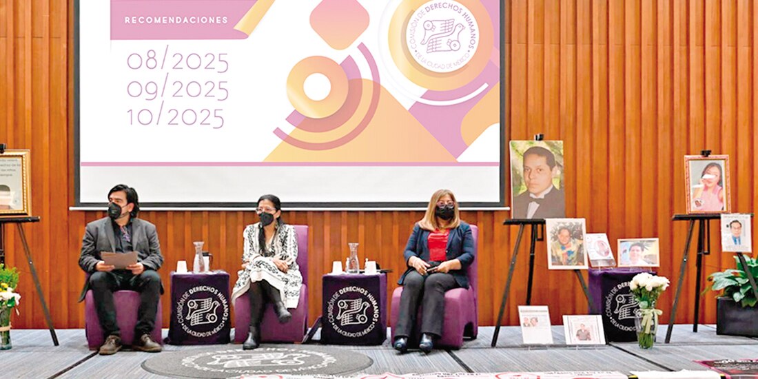 La ombudsperson capitalina, Nashieli Ramírez (c.), ayer, en la presentación de las recomendaciones.