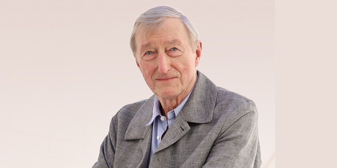 EL ESCRITOR Julian Barnes, en una foto promocional.
