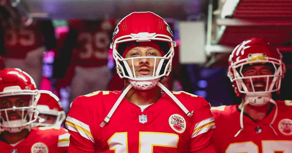 Patrick Razon Patrick Mahomes desata la locura con un pase increíble a Travis Kelce ...