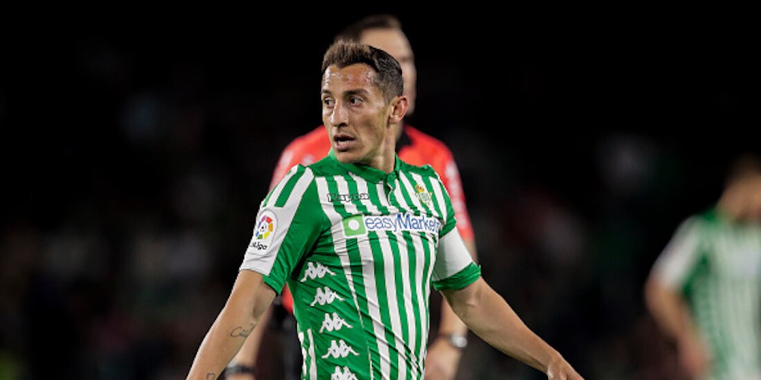 Guardado durante un partido con los verdiblancos en la campaña pasada.