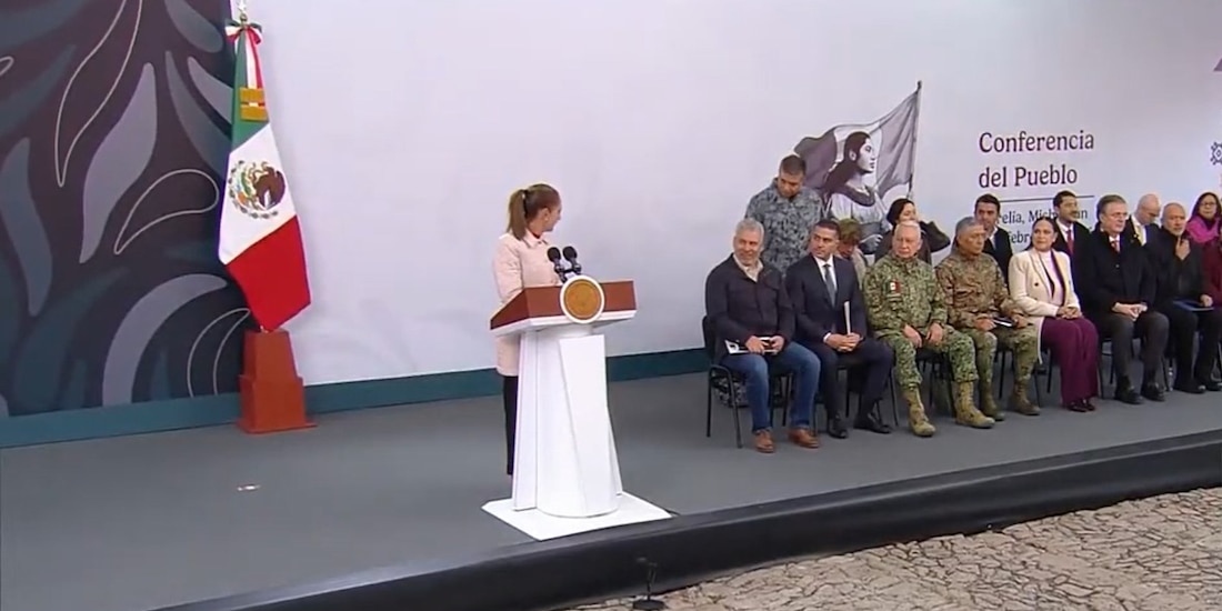 Presentación del general en la Mañanera del Pueblo.