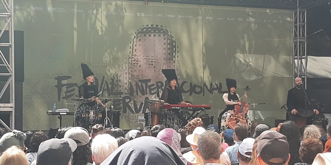 DakhaBrakha, cuarteto de Kiev, en la Ex-hacienda San Gabriel, Guanajuato.