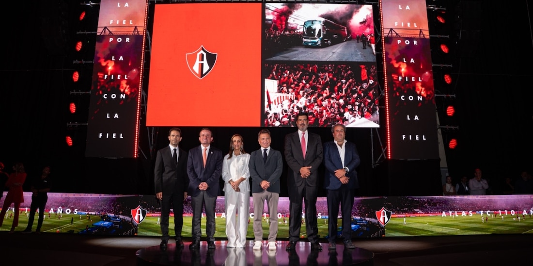 El Club Atlas no solo estrenó propietarios, sino que reveló la armadura.