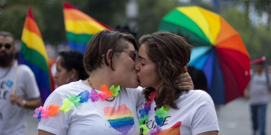 Seis recomendaciones de libros para conmemorar el mes del Orgullo LGBT+
