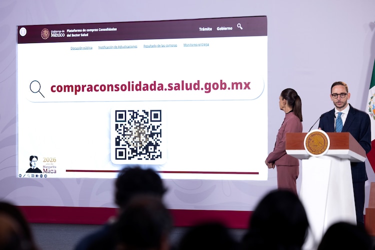 Eduardo Clark García Dobarganes, subsecretario de Salud, detalló las estrategias de austeridad y transparencia en contrataciones.