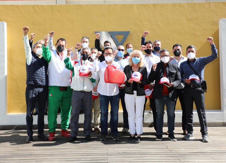 Víctor Hugo Romo en segundo día de campaña