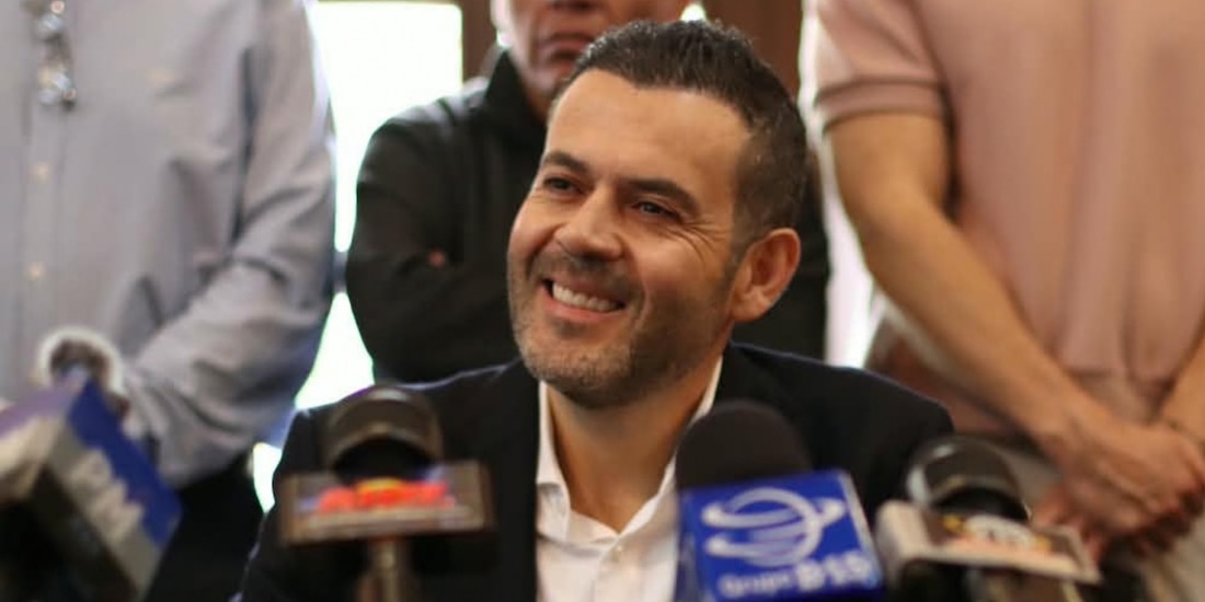 Ulises Mejía pide reunirse con las casas encuestadoras