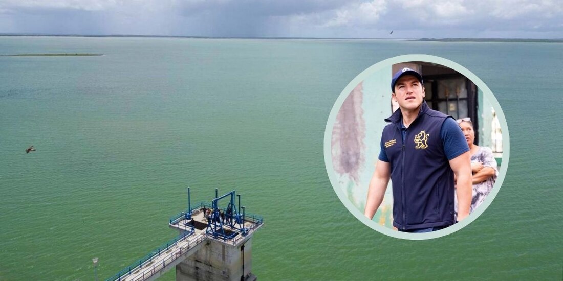 Samuel García supervisa daños por lluvias en Nuevo León.